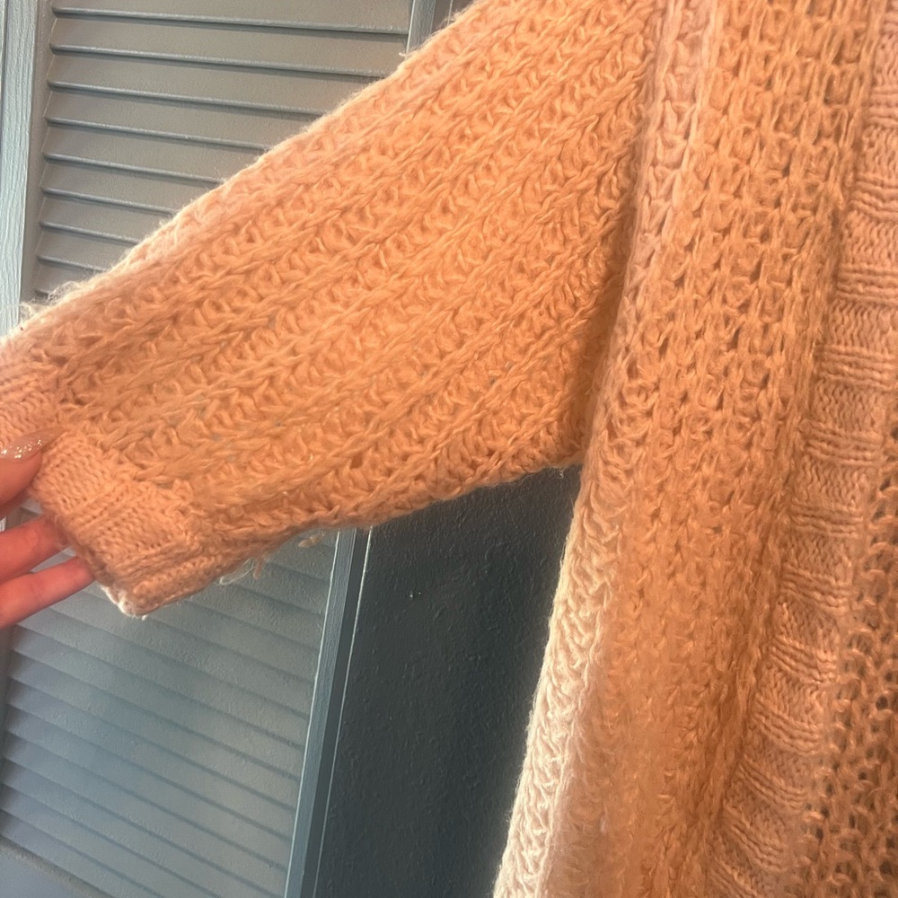 Cardigan - Picture 3 of 4